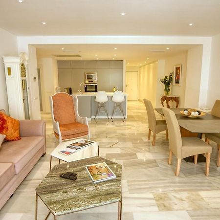 马尔韦利亚Playas Del Duque, Puerto Banus, Golf .Playa Y Compras公寓 外观 照片
