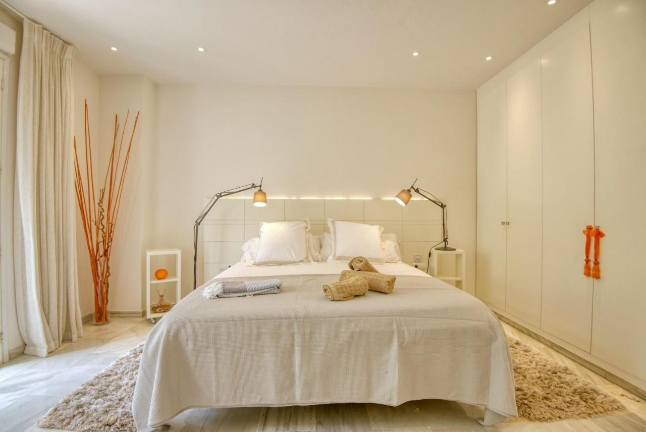 马尔韦利亚Playas Del Duque, Puerto Banus, Golf .Playa Y Compras公寓 外观 照片